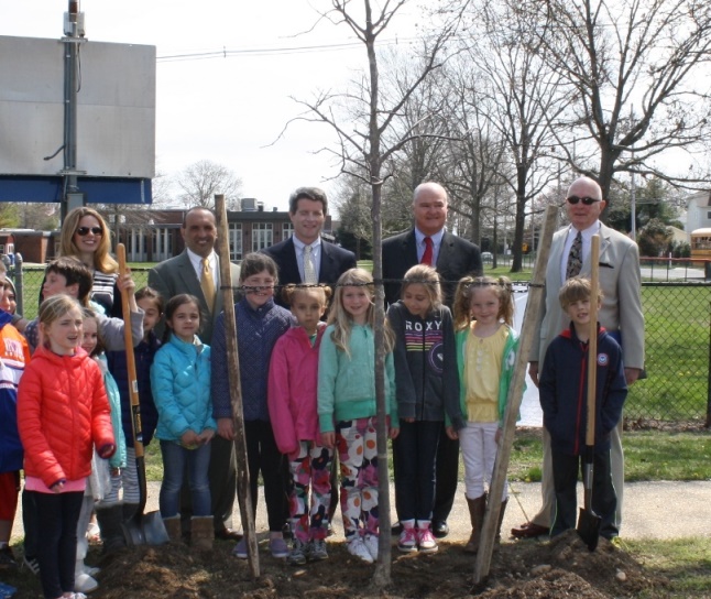Dineen Seeley, Superintendent and Principal, Freeholder Thomas A. Arnone, Mayor Ken Farrell, Freeholder John P. Curley and Sea Girt Shade Tree Commission Chairman Robert Ferguson celebrate Arbor Day with students of Sea Girt Elementary School on April 25, 2014.